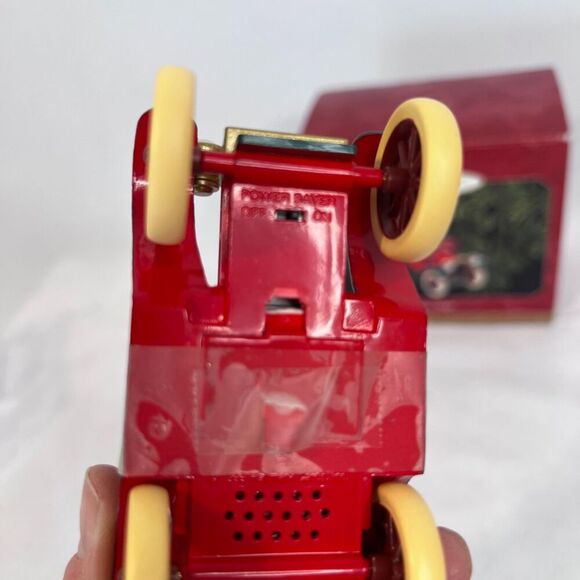 Jazzy Jalopy Hallmark Keepsake Ornament 1999 Christmas Tree Ornament Santa - Picture 7 of 12